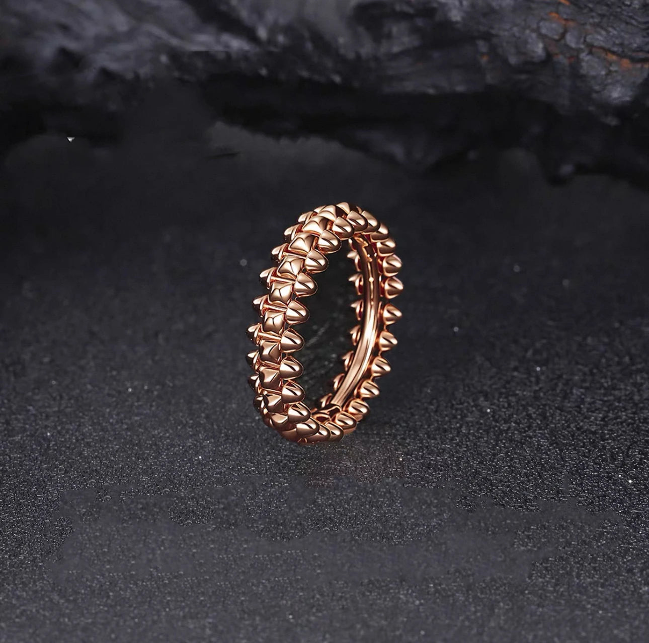 Seiko Rose Gold Plated Rivet Ring with Rotatable Bullet Design High-End Light Luxury Niche Finger Ring
