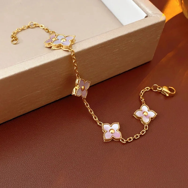 2025 New Natural Shell Stone Flower Bracelet Women Fashion Personality Stainless Steel Luxury Jewelry Bracelet Anniversary Gift
