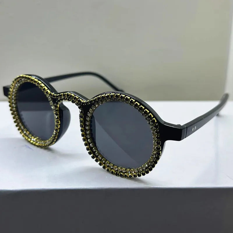 Ladies Shining Diamond round Sunglasses Women Fashion Multicolor Luxury Rhinestone Eyewear Female UV400 Gafas De Sol