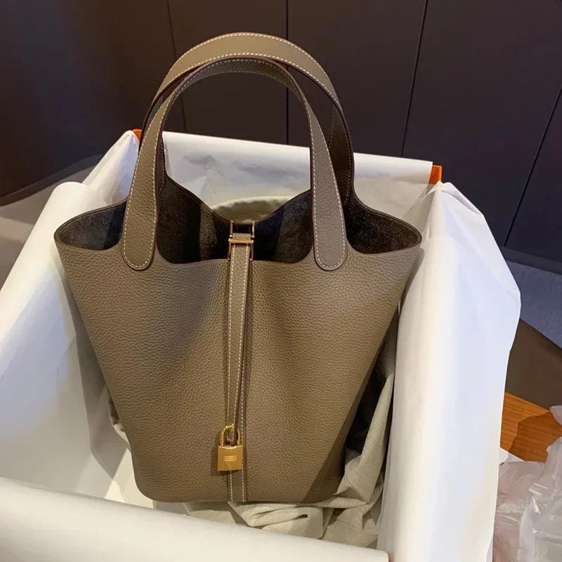 New 2025 Lychee Pattern Bucket Bag Soft PU Women'S Handbag Fashion Market Basket Mother and Baby Bag Trend Large Capacity