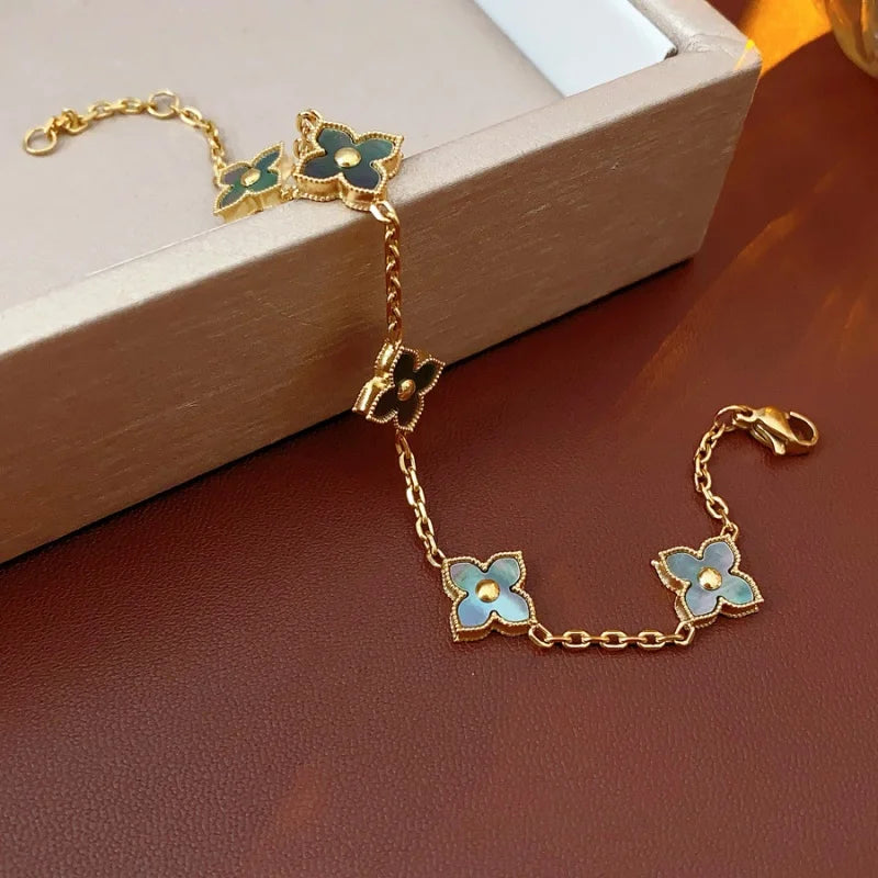 2025 New Natural Shell Stone Flower Bracelet Women Fashion Personality Stainless Steel Luxury Jewelry Bracelet Anniversary Gift