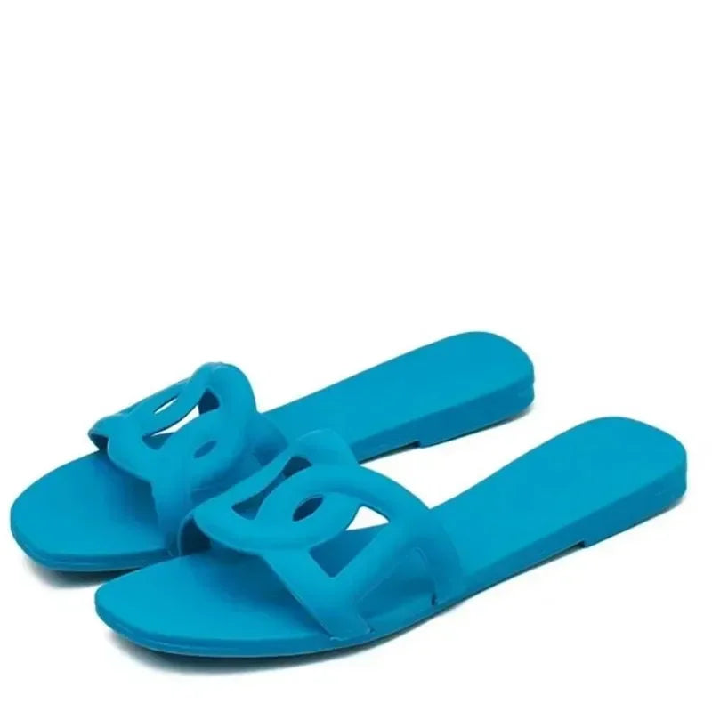 Summer Hot Sale Trendy Fashion Style Jelly Colour Simple Outdoor Indoor Slides for Women Slipper Beach Footwear Cool Sexy