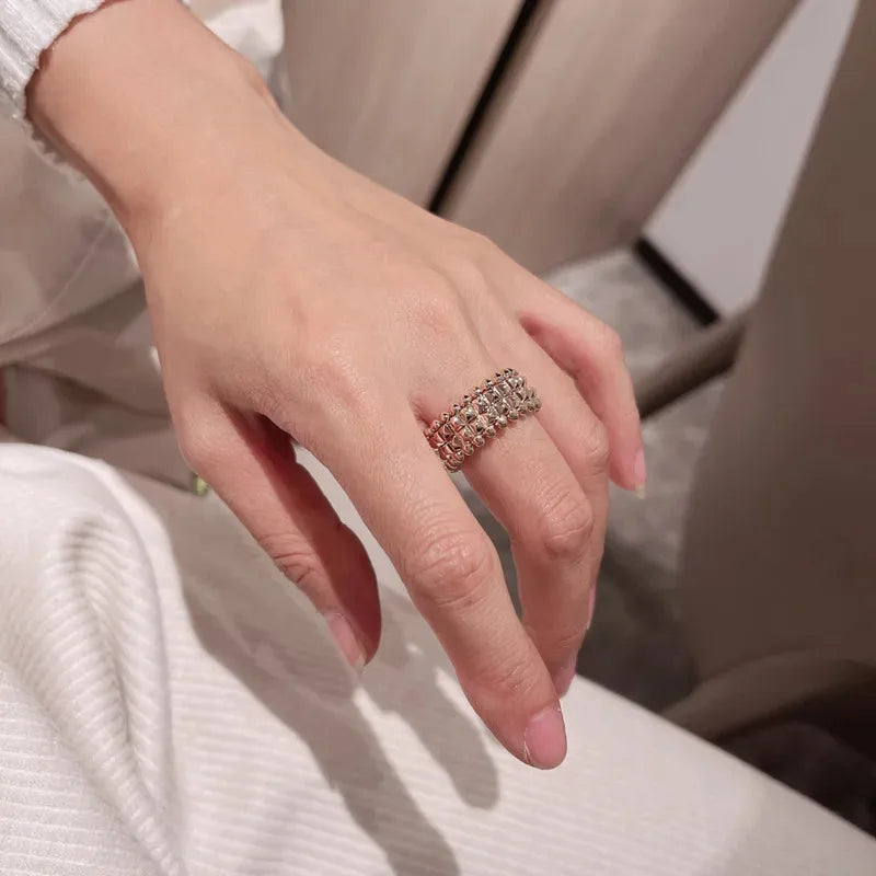 Hot Selling Classic 925 Sterling Silver Rivet Ring for Women'S Punk Personality Fashion Luxury Jewelry Party Gift