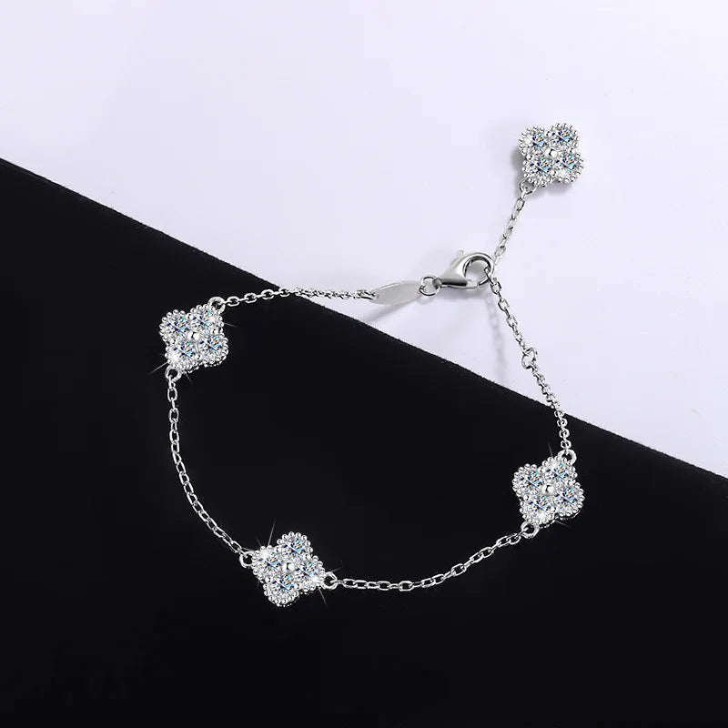 2.4Cttw D Color Moissanite Clover Bracelet 925 Sterling Silver Fine Jewelry White Gold Plated Charm Bracelets Bangle Wholesale