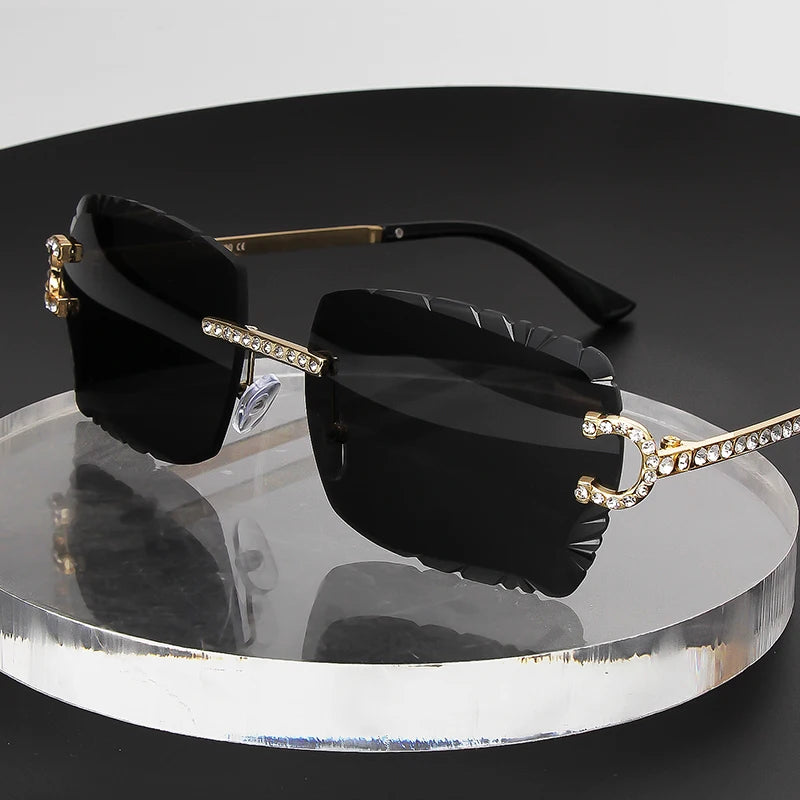 Fashion Rimless Diamond Sunglasses Brand Design Women Small Square Metal Sun Glasses Luxury Shades UV400 Eyewear Gafas De Sol