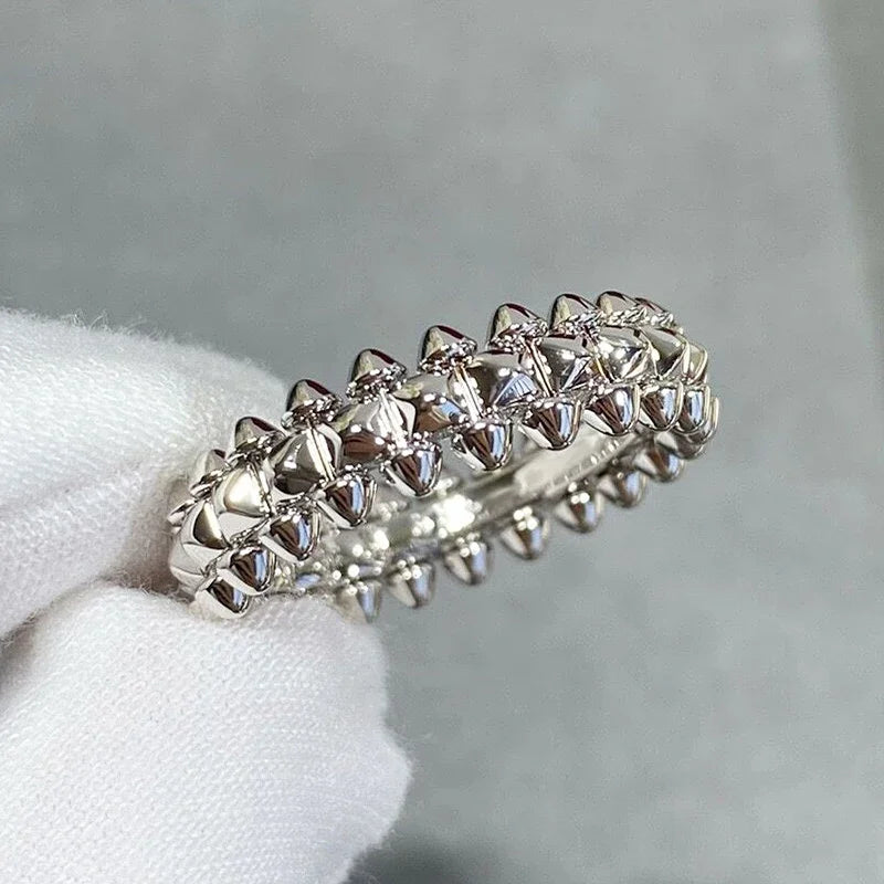 Hot Selling Classic 925 Sterling Silver Rivet Ring for Women'S Punk Personality Fashion Luxury Jewelry Party Gift