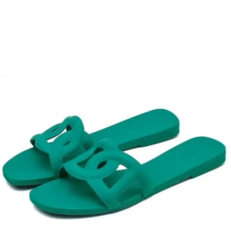 Summer Hot Sale Trendy Fashion Style Jelly Colour Simple Outdoor Indoor Slides for Women Slipper Beach Footwear Cool Sexy
