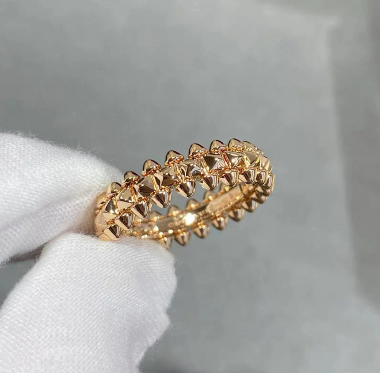 Seiko Rose Gold Plated Rivet Ring with Rotatable Bullet Design High-End Light Luxury Niche Finger Ring