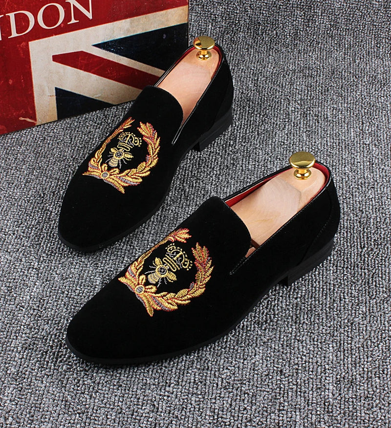 Men'S Fashion Suede Leather Embroidery Loafers Mens Casual Printed Moccasins Oxfords Shoes Man Party Driving Flats EU Size 38-45