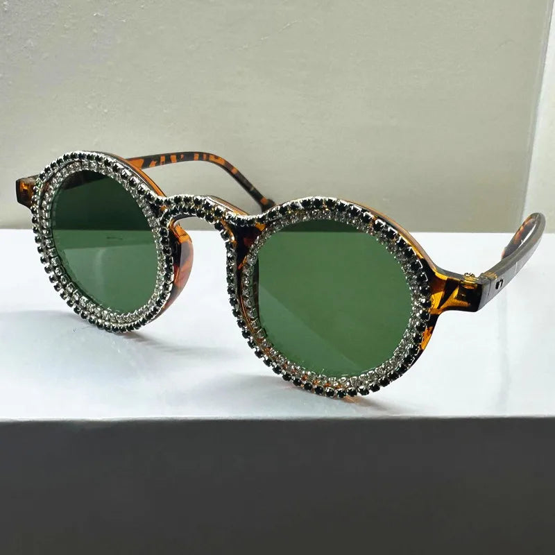 Ladies Shining Diamond round Sunglasses Women Fashion Multicolor Luxury Rhinestone Eyewear Female UV400 Gafas De Sol