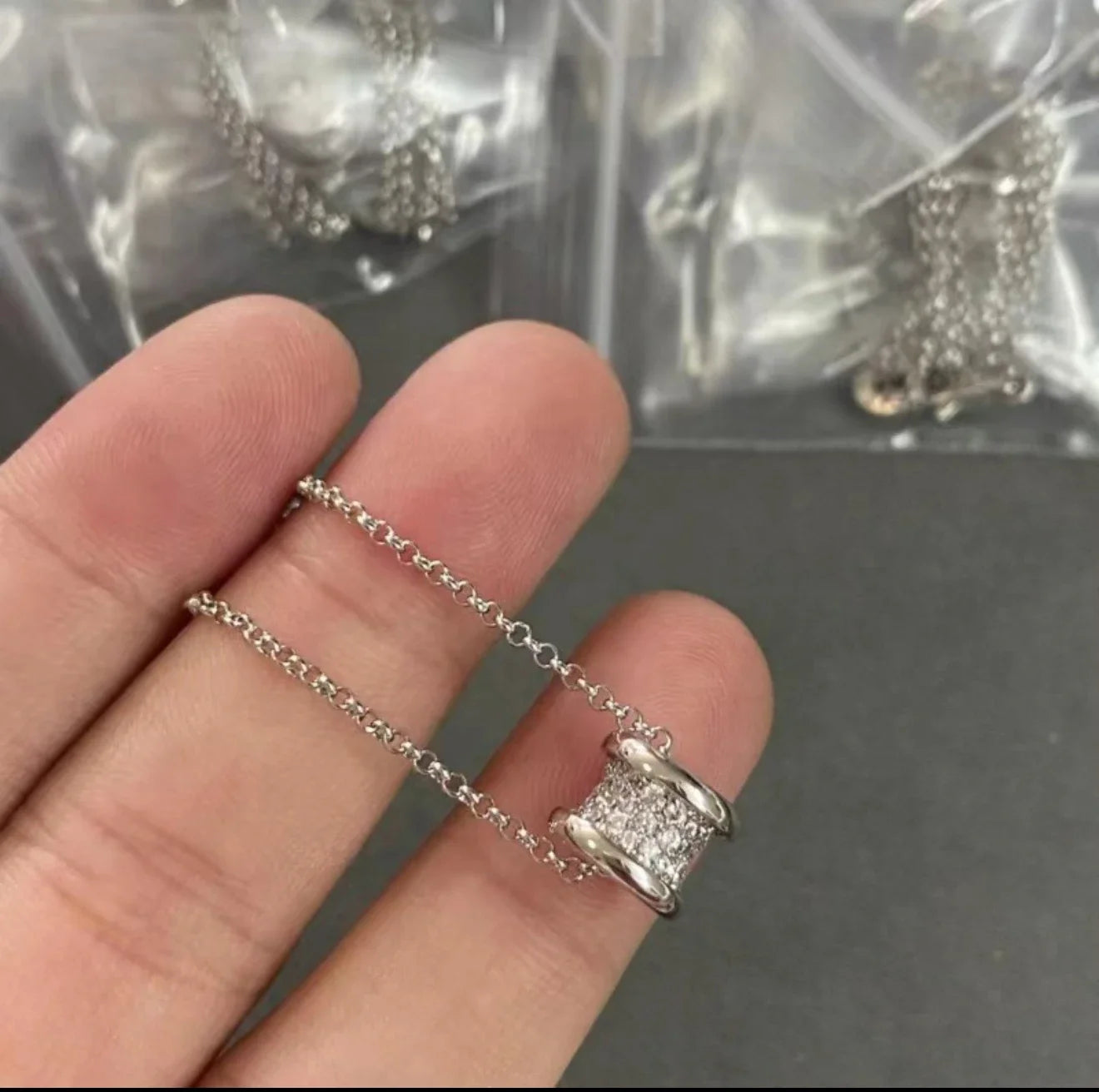 High-Version Baojia Classic Mini Waist Necklace, New Men'S and Women'S Bestseller, Fashionable and Versatile High-End Collarbone