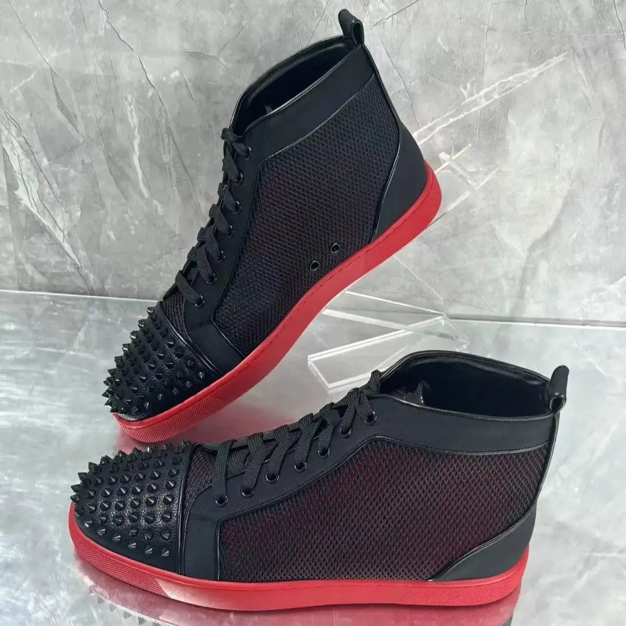Black Full Rivets Mesh Casual Sports Shoes Men Lace-Up High-Top Sneakers Male Flat Red Sole Fashion Designer Style Zapatillas DE