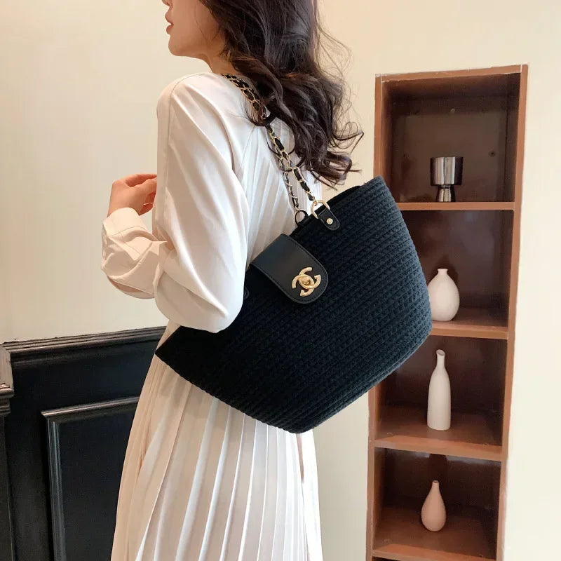 White Luxury Brand Leather Tote Bag for Women Elegant Classic Shoulder Bag Messenger Style Ladies Handbag Popular