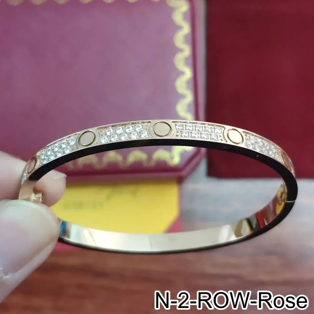 18K Gold Plated Diamond Studded Bangle Bracelet 💎
