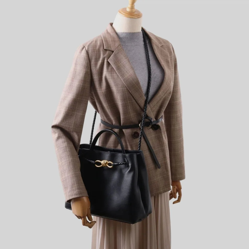 2025 New Full Leather Fashion Metal Rope Buckle Handbag High Quality Cowhide Leather Portable Shoulder Bag Woven Versatile