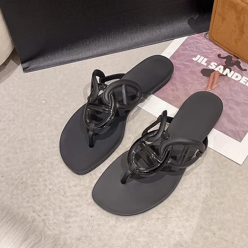 New Pig Nose Flip Flops for Women'S Summer Flat Bottomed Casual H Brand Chain Cool Slippers