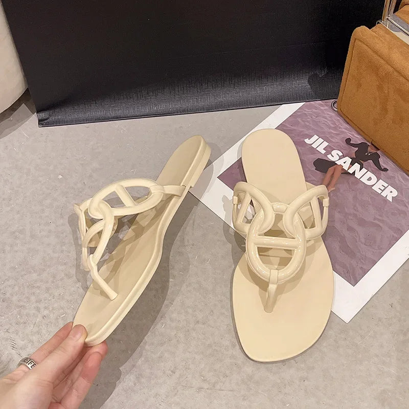 New Pig Nose Flip Flops for Women'S Summer Flat Bottomed Casual H Brand Chain Cool Slippers