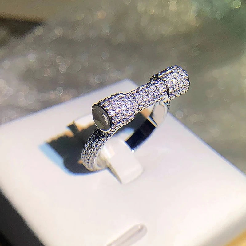 Huitan New Fashion Design Women Finger Ring💍