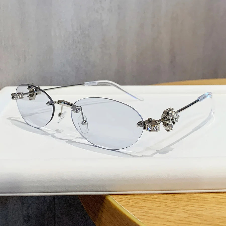 New Exquisite Luxury Oval Shaped Diamond-Inlaid Niche Design Sunglasses ✨