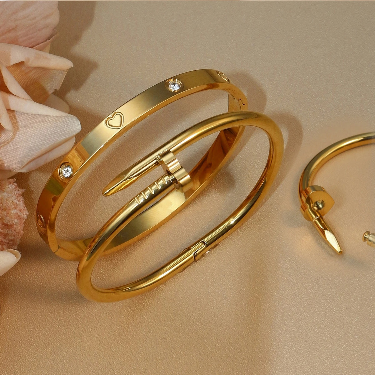 Heart Shaped Zircon Stainless Steel Gold Color 2-in-1 Bracelet ✨