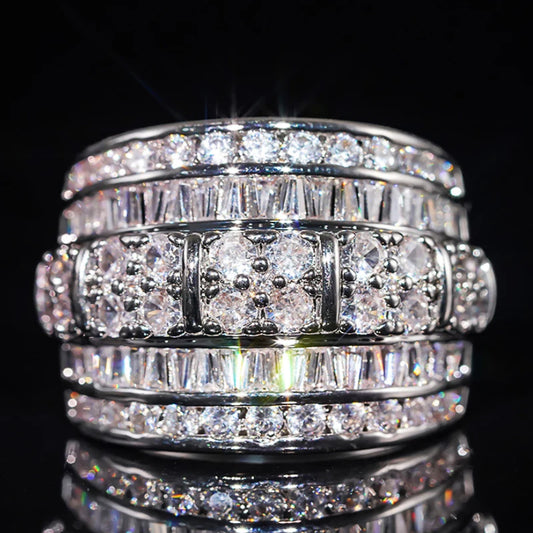 Cubic Zirconia Ring for Women Inlaid Bright 💍