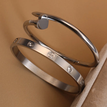 Heart Shaped Zircon Stainless Steel Gold Color 2-in-1 Bracelet ✨