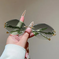 Luxury Rimless Rhomboid Shaped Sunglasses 🕶️