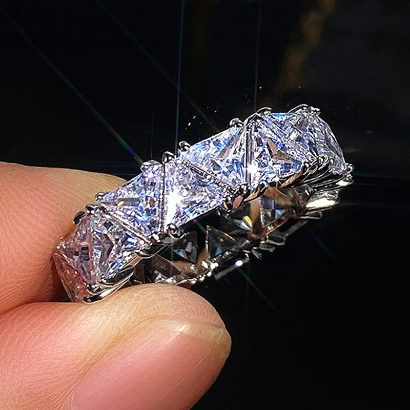 Luxurious 925 Sterling Silver Ring, Triangular Zircon Ring with Aaa Zircon Crystal 💍
