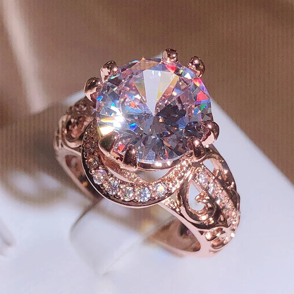 Luxury Super Flash Big Master Zircon Rose Gold Ring 💍