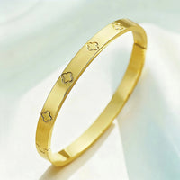 - 5/1pcs Creative Stainless Steel Four-leaf Flower Bracelet Set for Women ✨