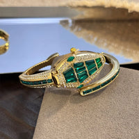 Luxury Diamond Embedded Fashionable Snake-Shape Bracelet Watch 💎