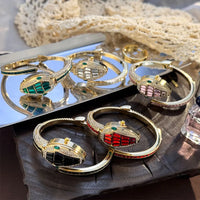 Luxury Diamond Embedded Fashionable Snake-Shape Bracelet Watch 💎