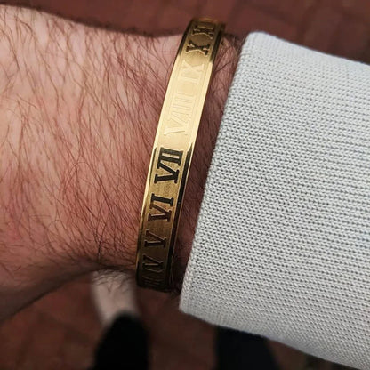 New Luxury Titanium Steel Bracelet Men 3 Colors Roman Alphabet Element Bangle ✨