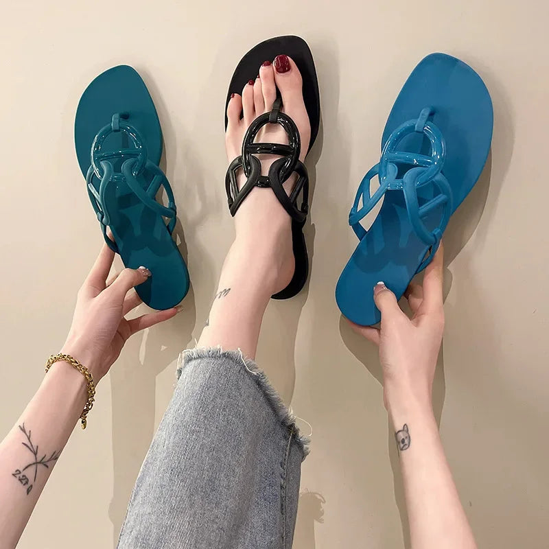 New Pig Nose Flip Flops for Women'S Summer Flat Bottomed Casual H Brand Chain Cool Slippers