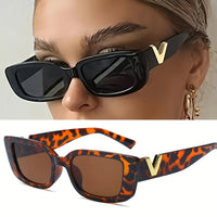 - V-Letter Temple Arms Women' Cat Eye with Anti-Glare Sunglasses ✨