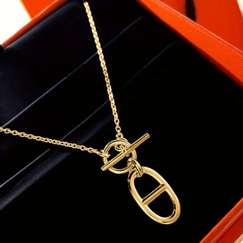 Button Oval Pendant Necklace for Women's Jewelry ✨