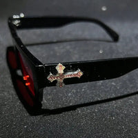 Chr H. Style Leg Sunglasses 🕶️