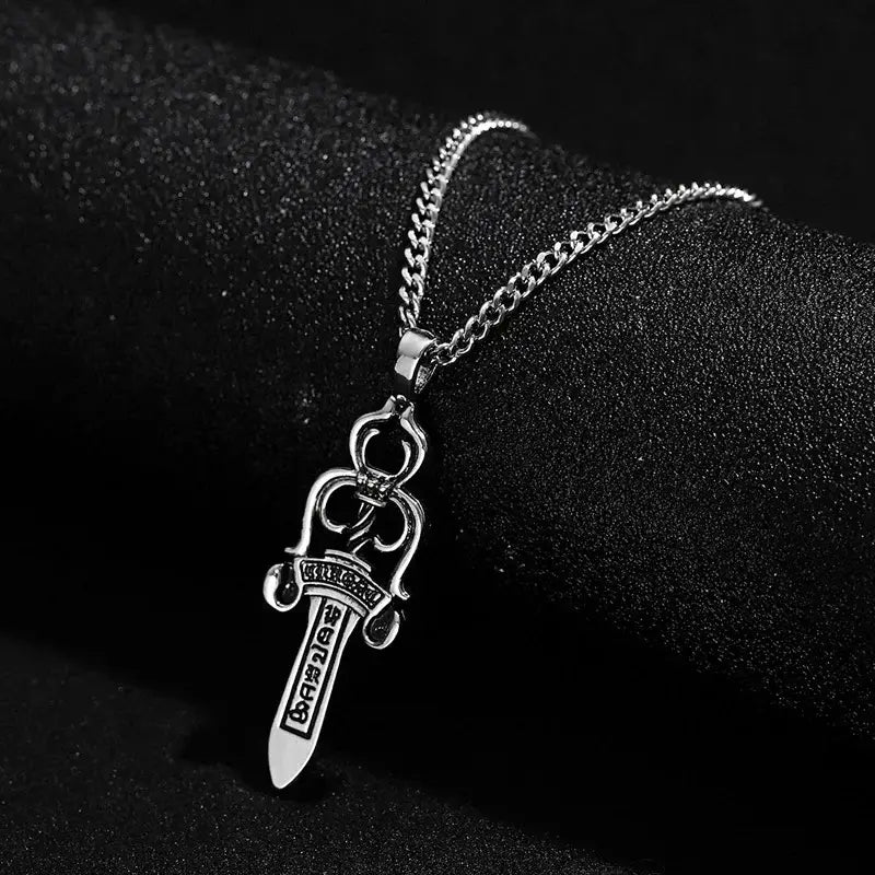 CRH Knight Star Large Sword Pendant Men's Punk Versatile Long Necklace ⚜️