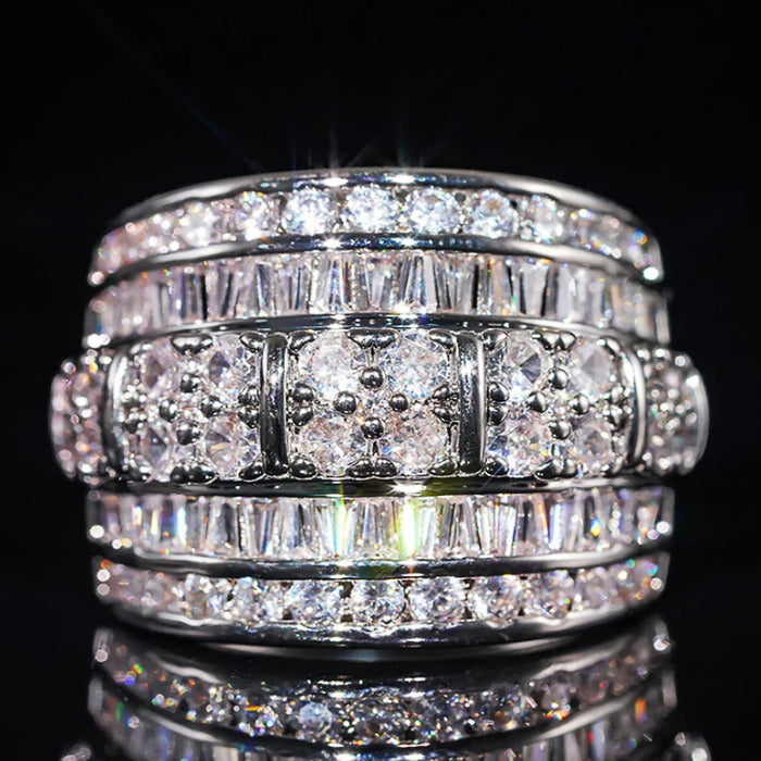 Cubic Zirconia Ring for Women Inlaid Bright 💍