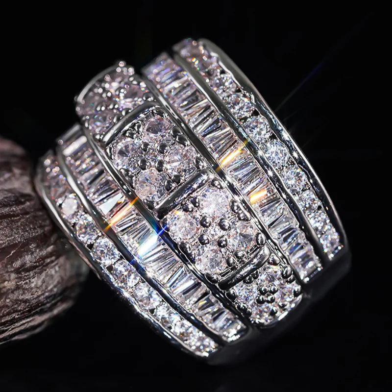 Cubic Zirconia Ring for Women Inlaid Bright 💍