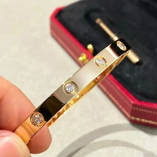 High Quality European and American Classic Bracelet, Single Line Pattern Love Bracelet, Grand Luxury, Fashionable Couple Bracele