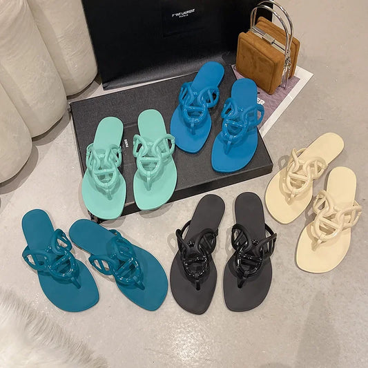New Pig Nose Flip Flops for Women'S Summer Flat Bottomed Casual H Brand Chain Cool Slippers