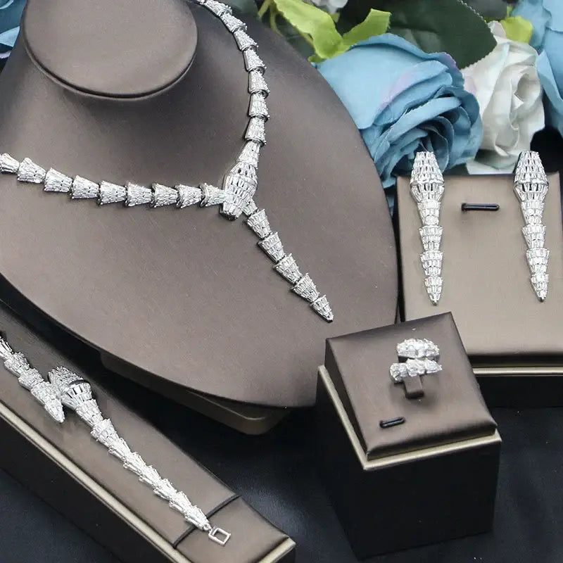 Full Diamond Serpentine Necklace Jewelry Set Light Luxury Premium Zircon Four Piece Set 💎