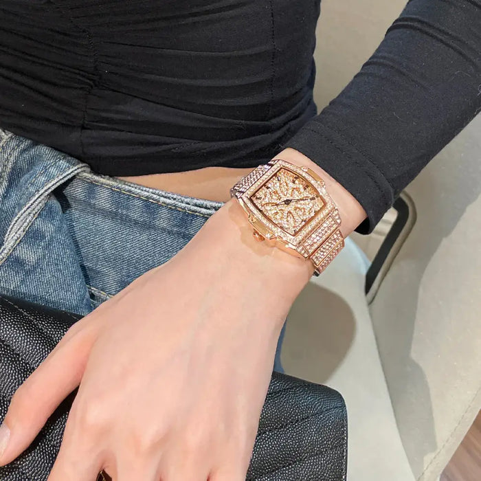 Full Diamond Women's  Luxury Niche Watch Rotating watch 💎
