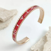GMT style gold-plated bracelet ⏱️