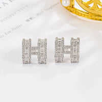 H Letter Ear Female Design High-grade Sense Stud Earrings ✨
