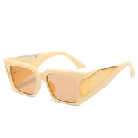 Lightweight Retro Sunglasses – Unisex UV400 Sun Protection 🕶️