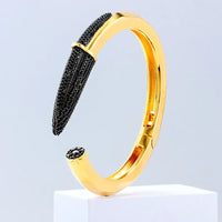 Luxury CZ Pencil Bangle Bracelet – 18K Gold Plated Crystal Cuff for Women 💎