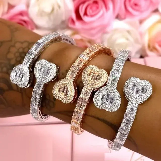 Luxury Heart Bangle Bracelet – 18K Gold Plated Iced CZ Open Cuff for Women 💎