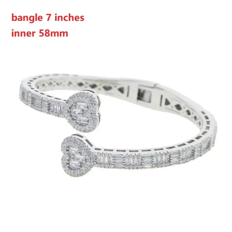 Luxury Heart Bangle Bracelet – 18K Gold Plated Iced CZ Open Cuff for Women 💎